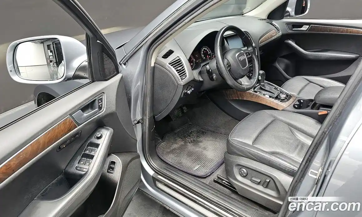 Audi Q5 2012 2.0 Автомат в Москве № 212676, фото 19
