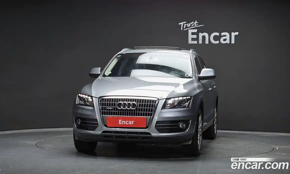 Audi Q5 2012 2.0 Автомат в Москве № 212676, фото 9