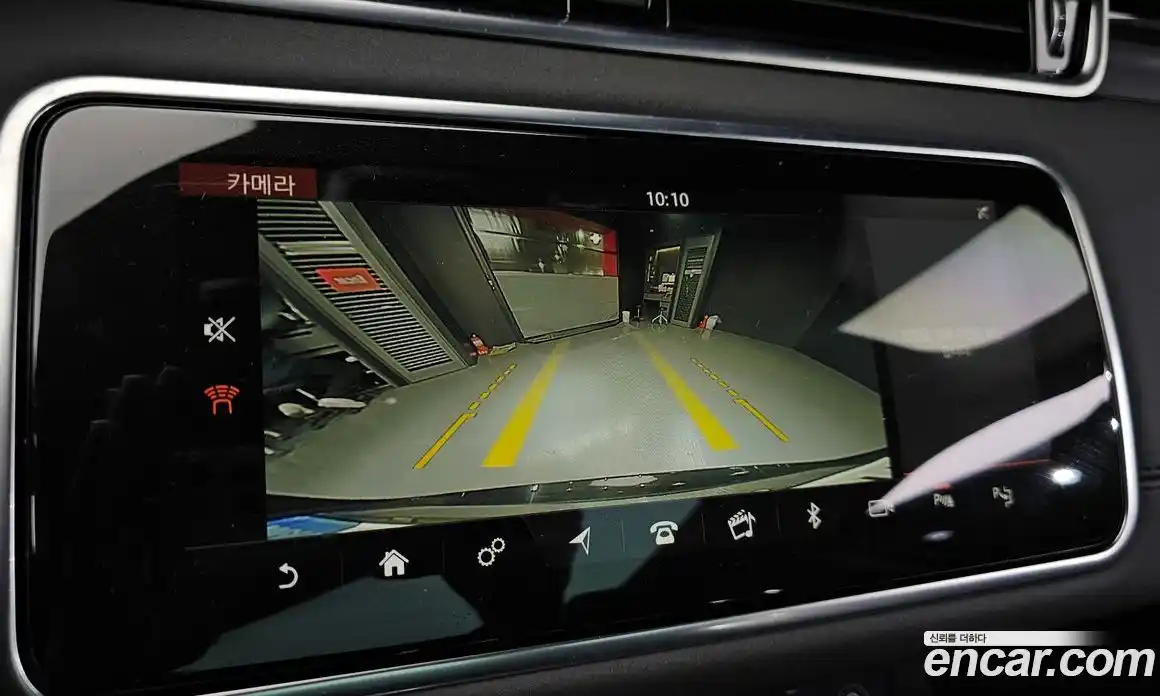 Land Rover Range-Rover Evoque 2020 2.0 Автомат в Москве № 213311, фото 16