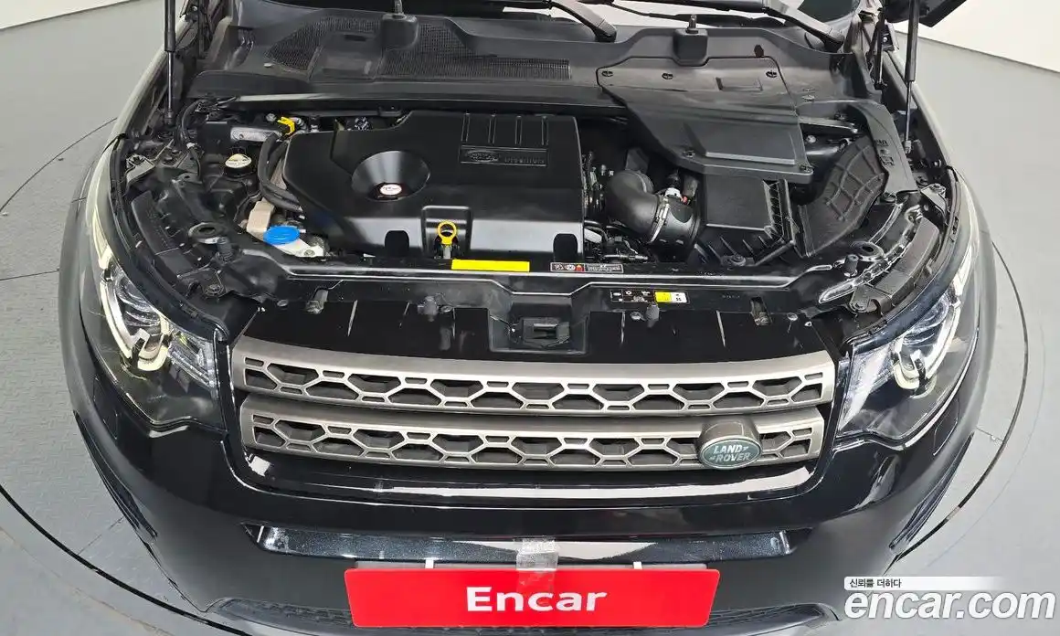 Land Rover Discovery Sport 2016 2.0 Автомат в Москве № 213474, фото 14