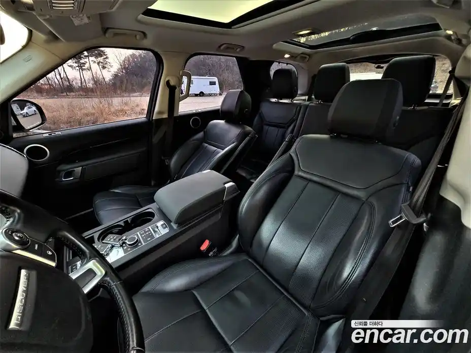 Land Rover Discovery 2018 2.0 Автомат в Москве № 213838, фото 11