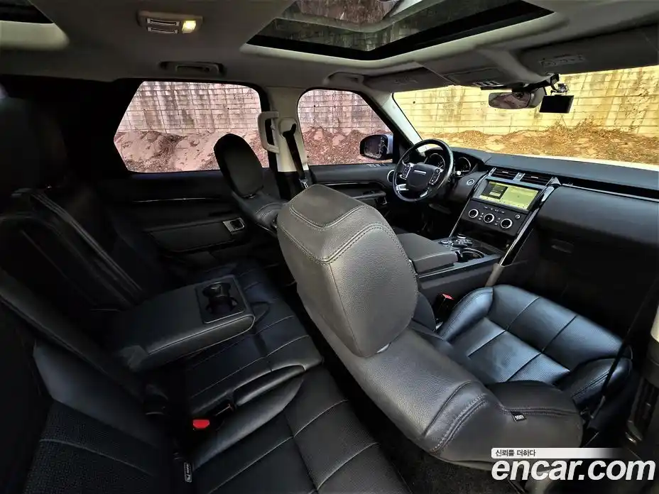 Land Rover Discovery 2018 2.0 Автомат в Москве № 213838, фото 6