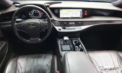 Lexus LS 2018 3.5 Автомат в Москве № 214717, миниатюра 11