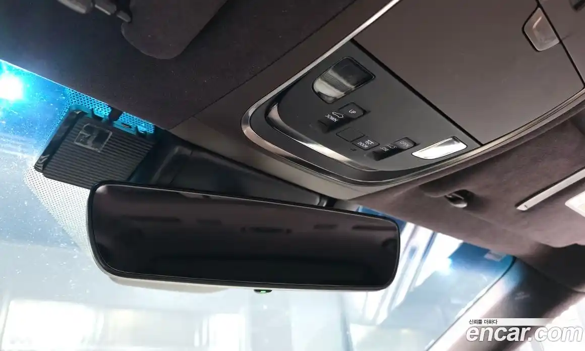 Lexus LS 2018 3.5 Автомат в Москве № 214717, фото 20