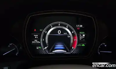 Lexus LS 2018 3.5 Автомат в Москве № 214717, миниатюра 4