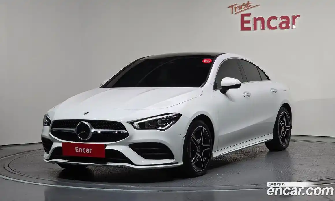 Mercedes-Benz CLA-Class 2023 2.0 Автомат в Москве № 216663, фото 8