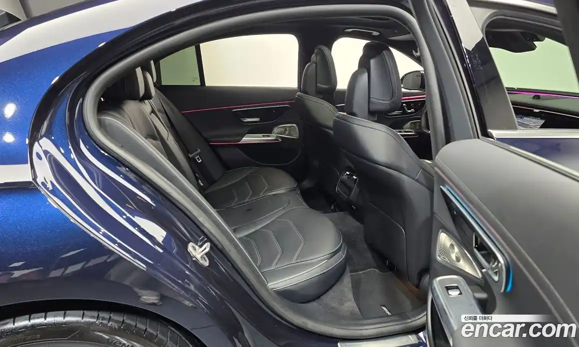 Mercedes-Benz E-Class 2024 2.0 Автомат в Москве № 219814, фото 17