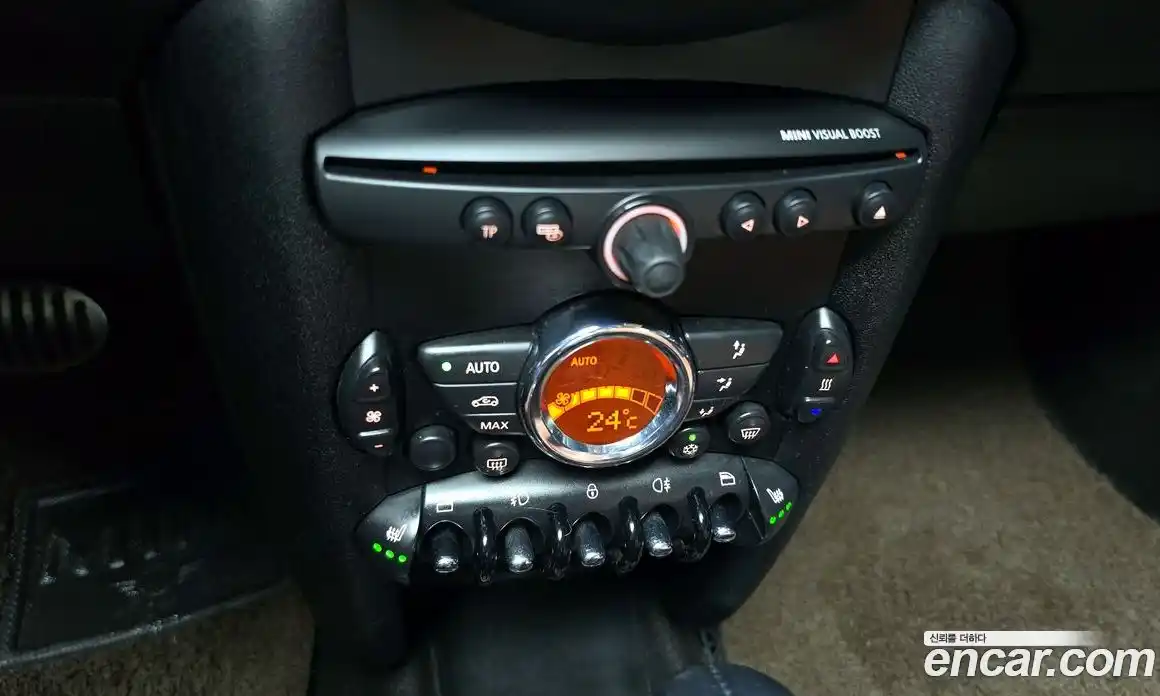 Mini Cooper 2012 1.6 Автомат в Москве № 222069, фото 14