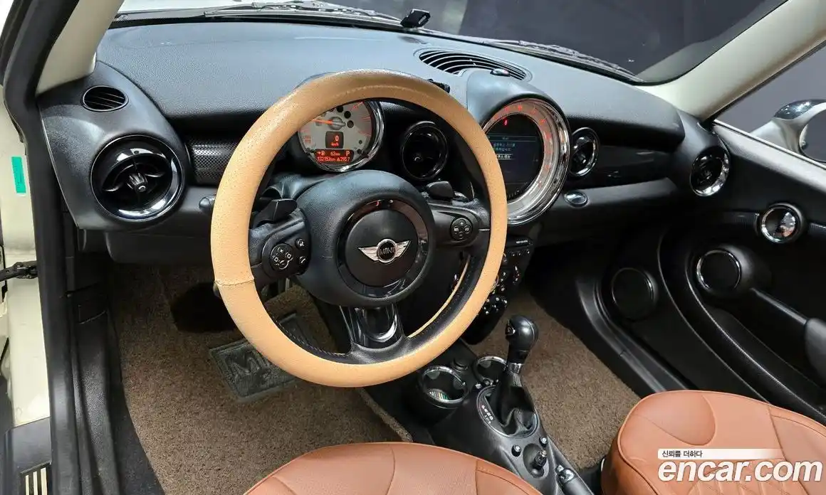 Mini Cooper 2012 1.6 Автомат в Москве № 222069, фото 19