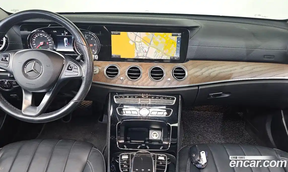 Mercedes-Benz E-Class 2018 1.9 Автомат в Москве № 224573, фото 13