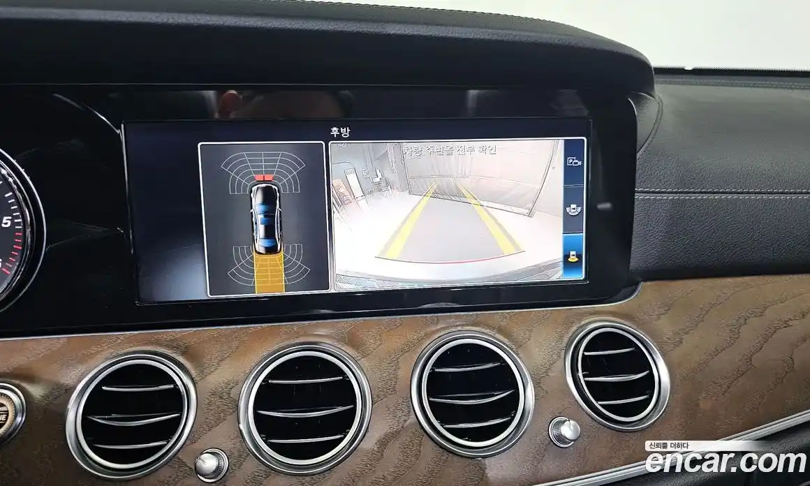 Mercedes-Benz E-Class 2018 1.9 Автомат в Москве № 224573, фото 14