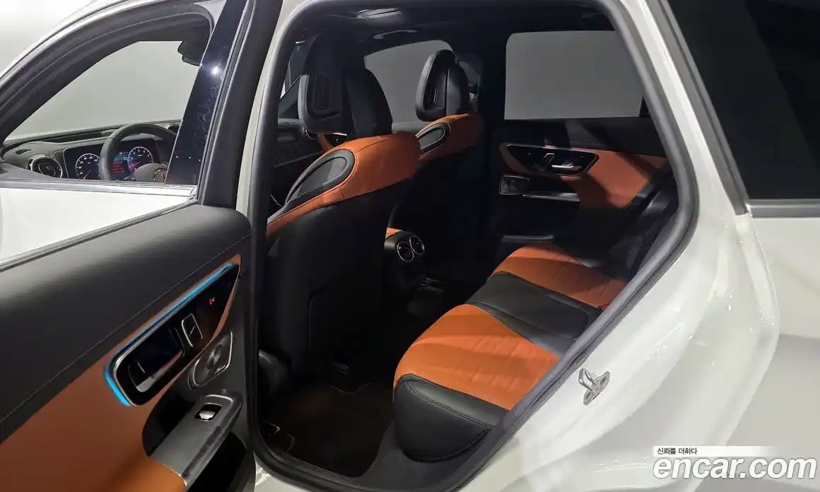 Mercedes-Benz GLC-Class 2024 2.0 Автомат в Москве № 229441, фото 11