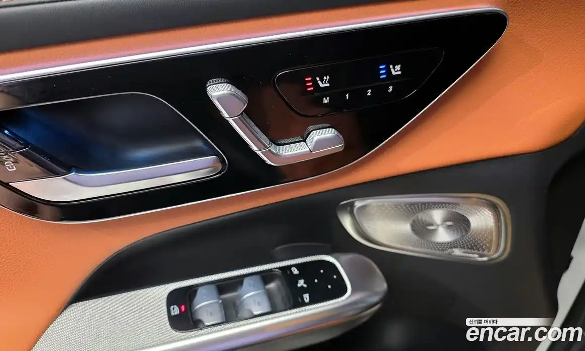 Mercedes-Benz GLC-Class 2024 2.0 Автомат в Москве № 229441, фото 14