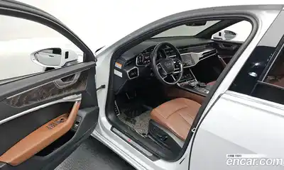 Audi A6 2023 2.0 Автомат в Москве № 229872, миниатюра 11