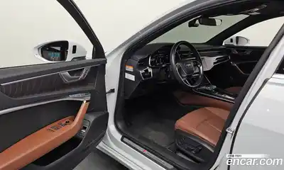 Audi A6 2022 2.0 Автомат в Москве № 230053, миниатюра 3