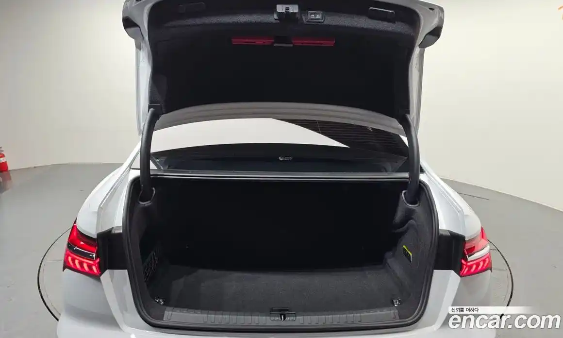 Audi A6 2022 2.0 Автомат в Москве № 230053, фото 8