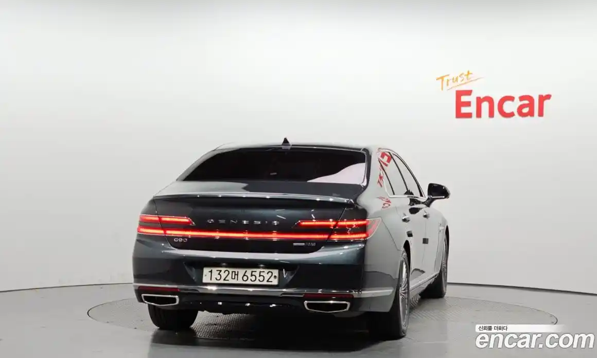 Genesis G90 2019 3.8 Автомат в Москве № 23050, фото 18