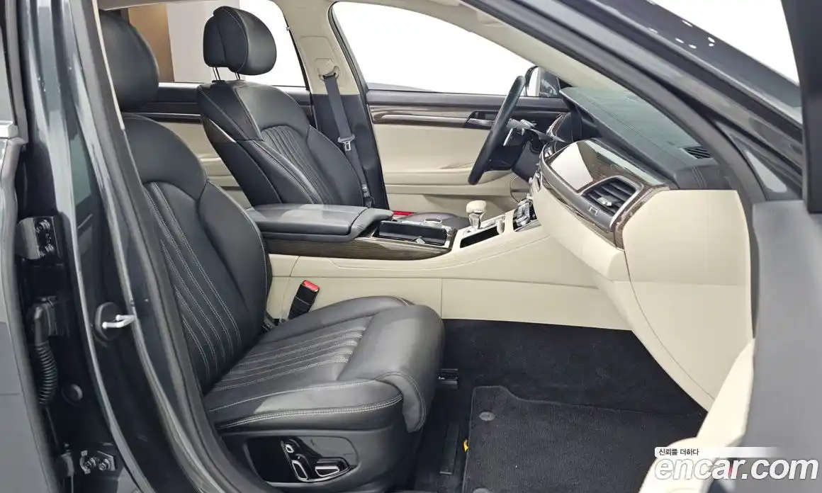 Genesis G90 2019 3.8 Автомат в Москве № 23050, фото 9