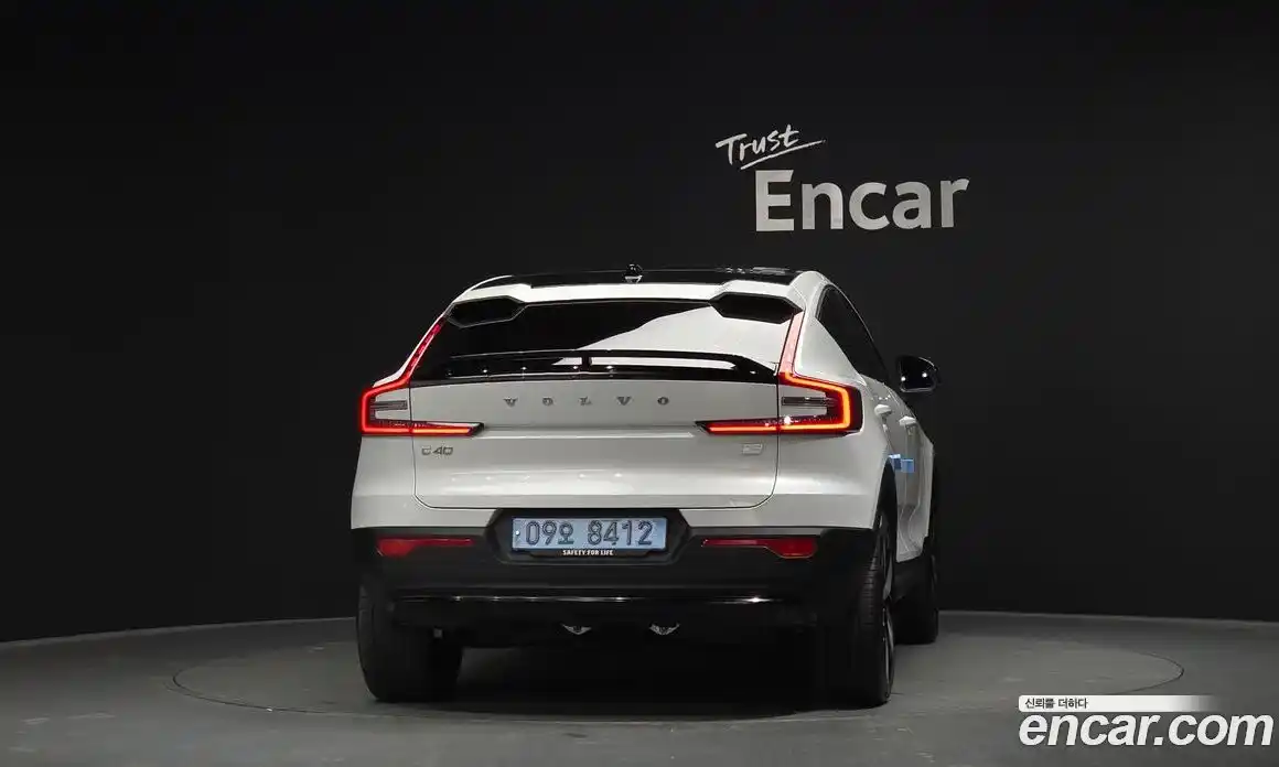 Volvo C40 2023 0.2 Автомат в Москве № 230518, фото 13