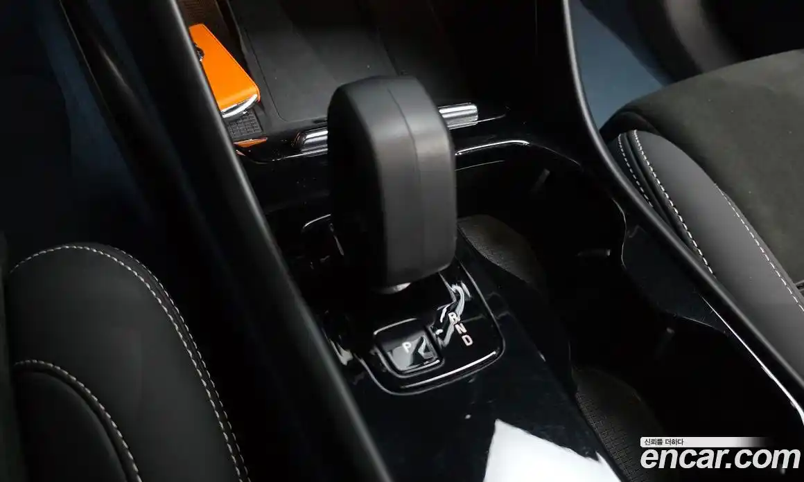 Volvo C40 2023 0.2 Автомат в Москве № 230518, фото 4