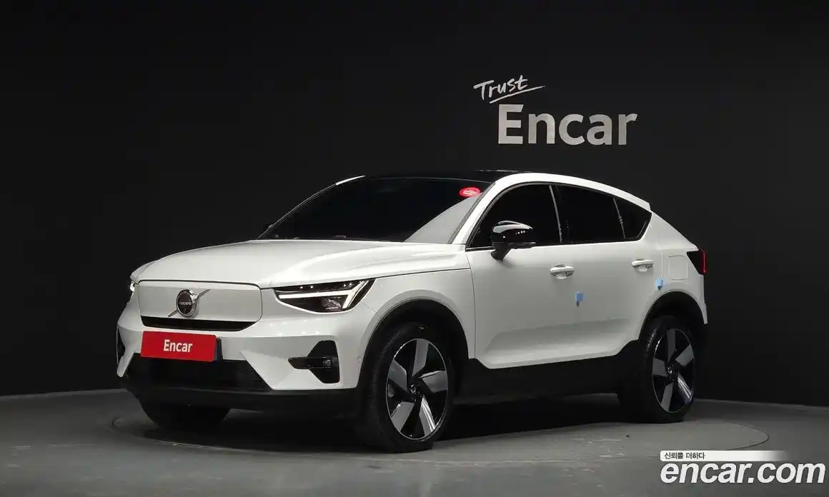 Volvo C40 2023 0.2 Автомат в Москве № 230518, фото 6