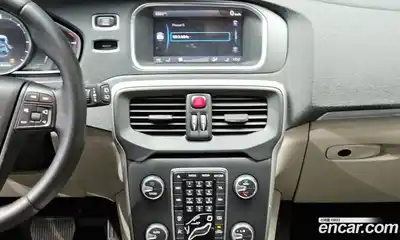 Volvo V40 2014 1.6 Автомат в Москве № 230591, миниатюра 8