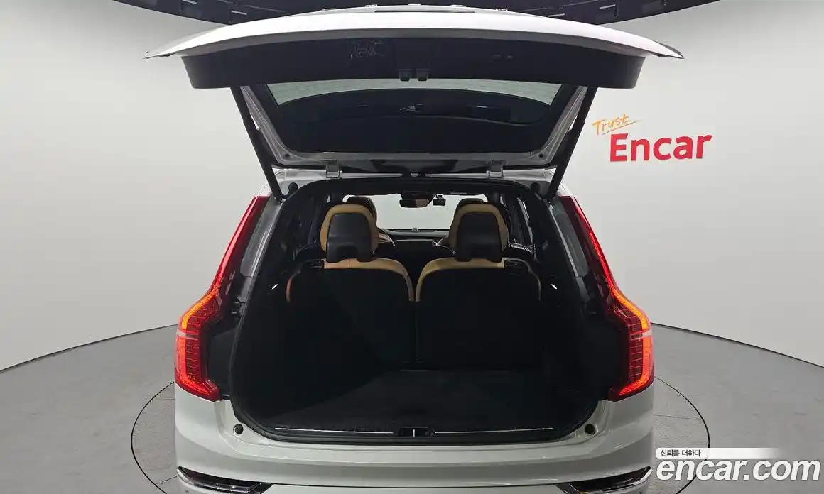 Volvo XC90 2019 2.0 Автомат в Москве № 230593, фото 17