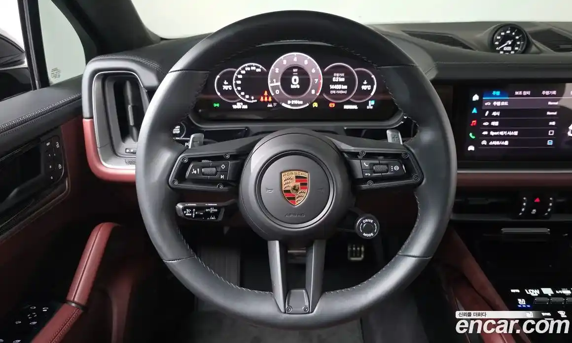 Porsche Cayenne 2024 3.0 Автомат в Москве № 230952, фото 12