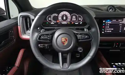 Porsche Cayenne 2024 3.0 Автомат в Москве № 230952, миниатюра 12