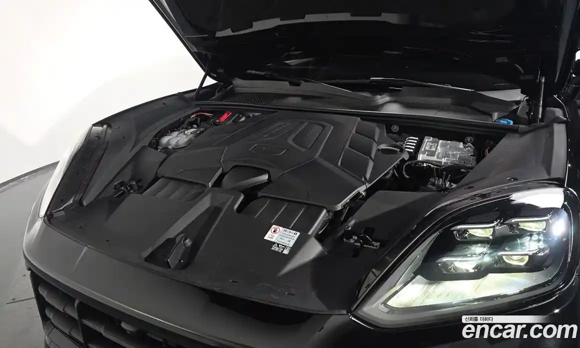 Porsche Cayenne 2024 3.0 Автомат в Москве № 230952, фото 5