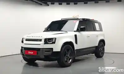 Land Rover Defender, 2023