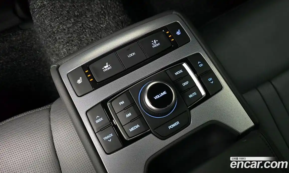 Genesis G80 2018 3.3 Автомат в Москве № 23128, фото 19