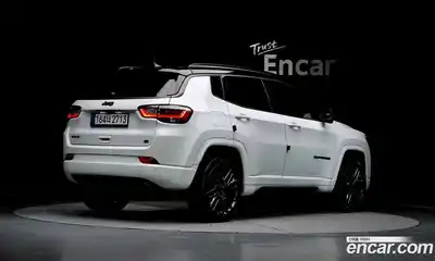Jeep Compass 2022 2.4 Автомат в Москве № 232296, миниатюра 2