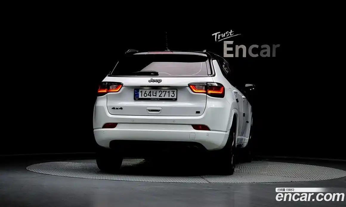 Jeep Compass 2022 2.4 Автомат в Москве № 232296, фото 4