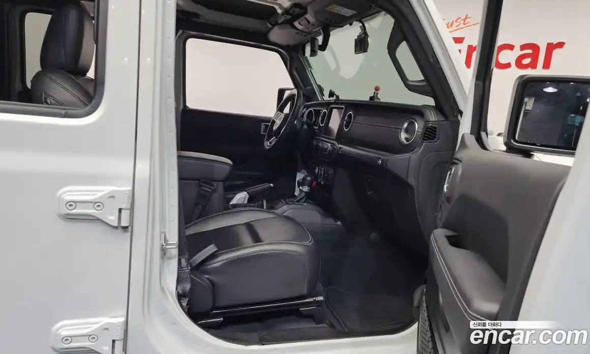 Jeep Wrangler 2022 2.0 Автомат в Москве № 232339, фото 14