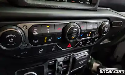 Jeep Wrangler 2022 2.0 Автомат в Москве № 232339, миниатюра 5