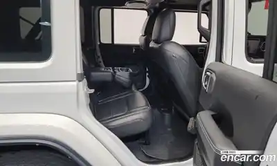 Jeep Wrangler 2022 2.0 Автомат в Москве № 232339, миниатюра 7