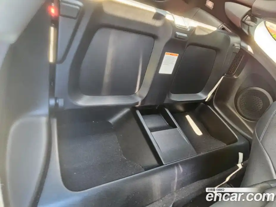 Honda CR-Z 2012 1.5 Автомат в Москве № 232995, фото 6