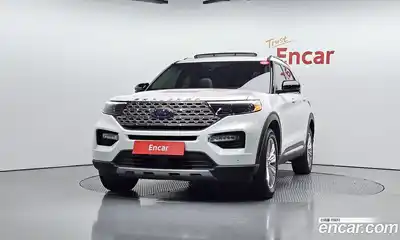 Ford Explorer, 2022