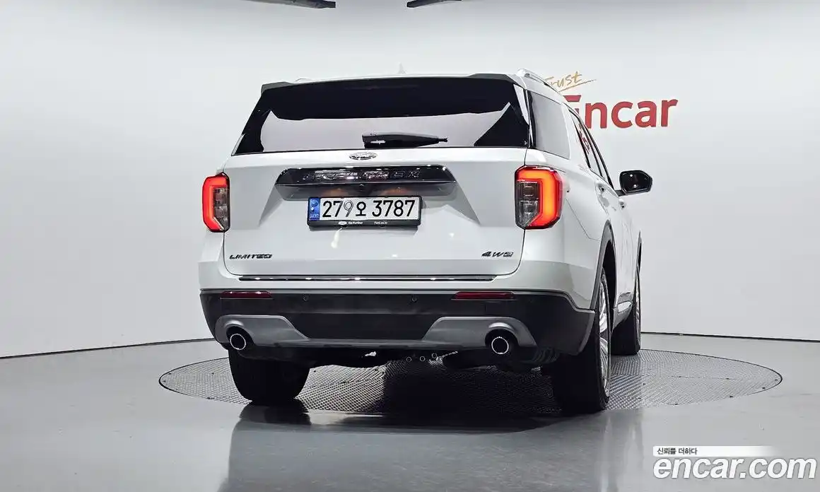 Ford Explorer 2022 2.3 Автомат в Москве № 233193, фото 16