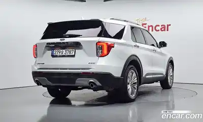 Ford Explorer 2022 2.3 Автомат в Москве № 233193, миниатюра 3