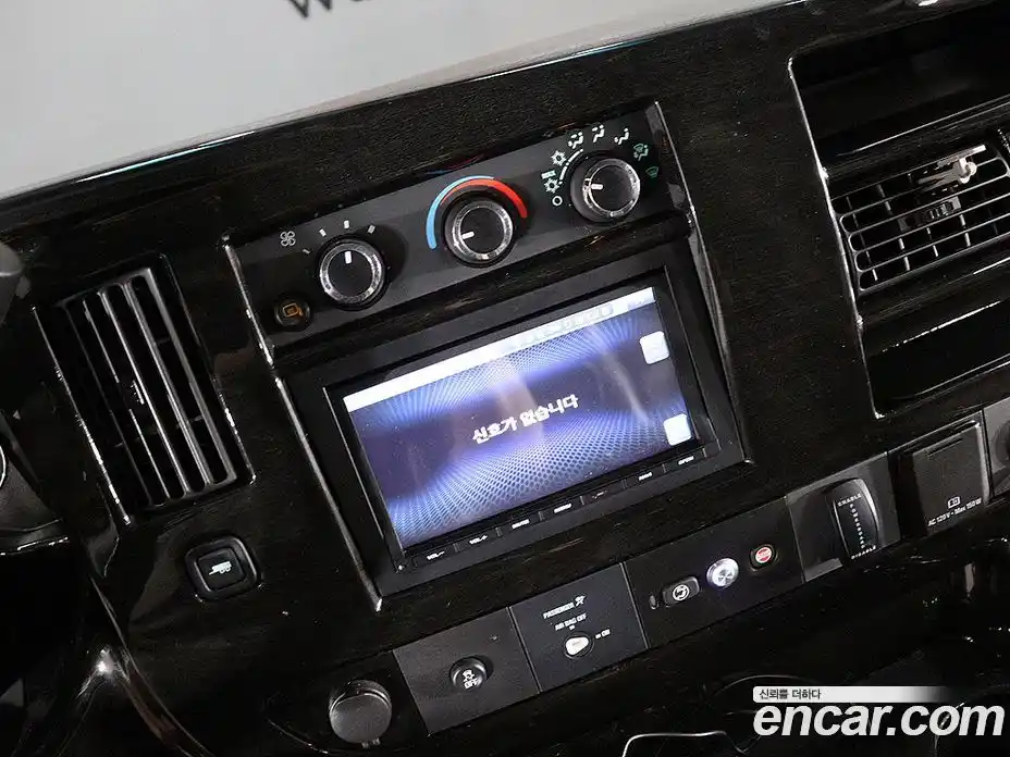 Chevrolet Express Van 2017 6.0 Автомат в Москве № 235620, фото 16