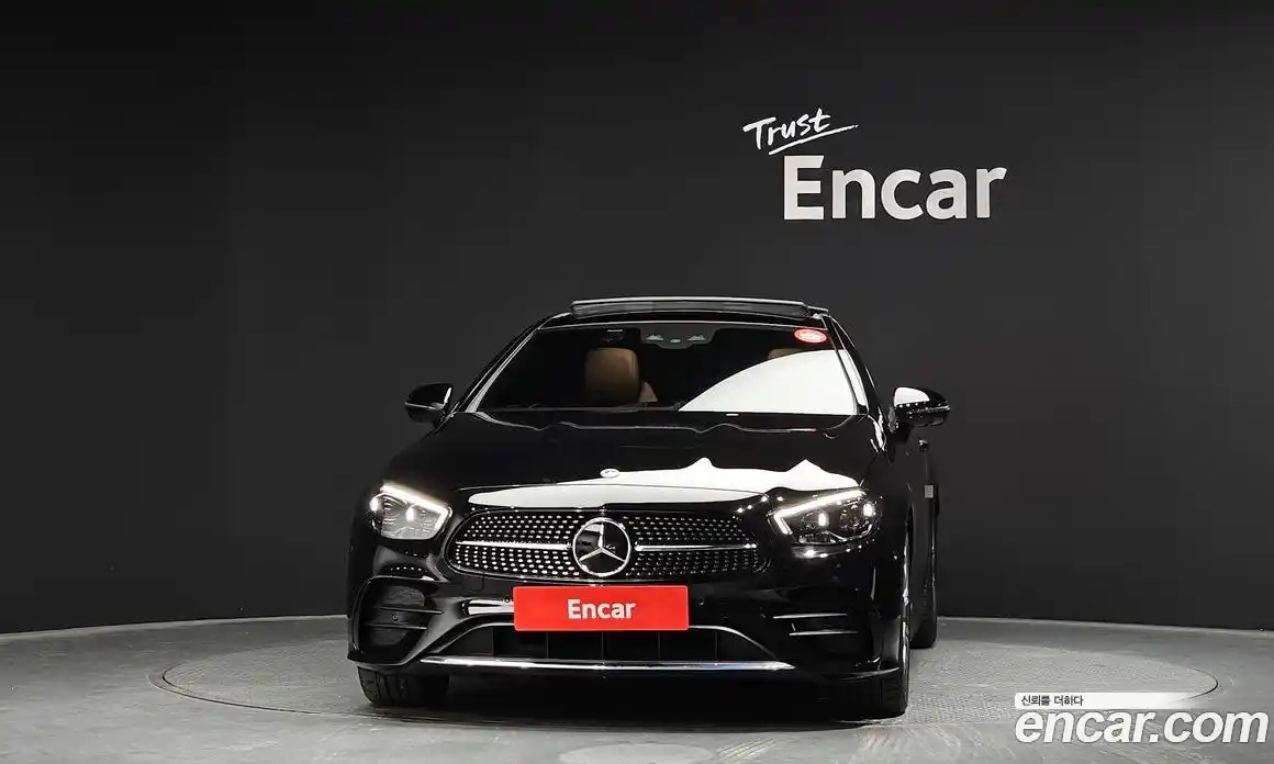 Mercedes-Benz E-Class 2023 2.0 Автомат в Москве № 238386, фото 9