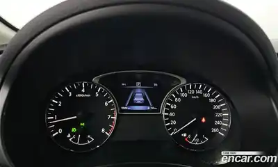 Nissan Altima 2018 2.5 Автомат в Москве № 238448, миниатюра 8