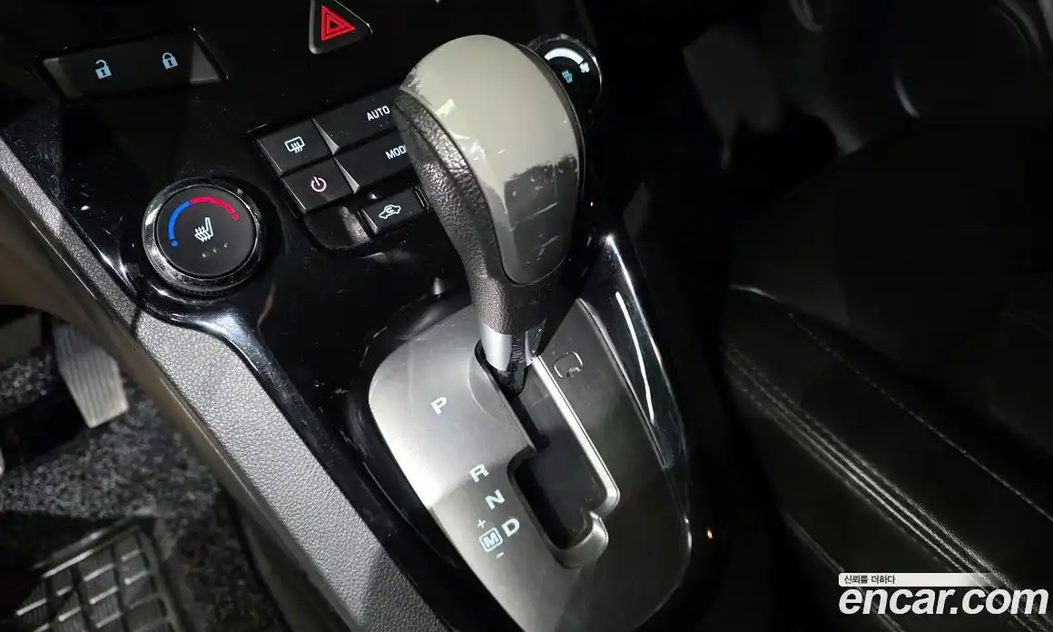 Chevrolet Orlando 2012 2.0 Автомат в Москве № 238922, фото 18