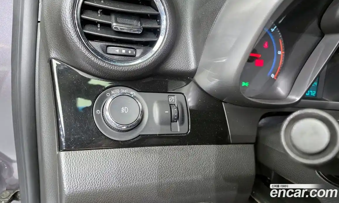 Chevrolet Orlando 2012 2.0 Автомат в Москве № 238922, фото 20