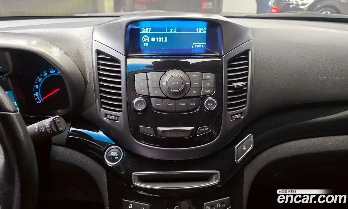 Chevrolet Orlando 2012 2.0 Автомат в Москве № 238922, фото 10