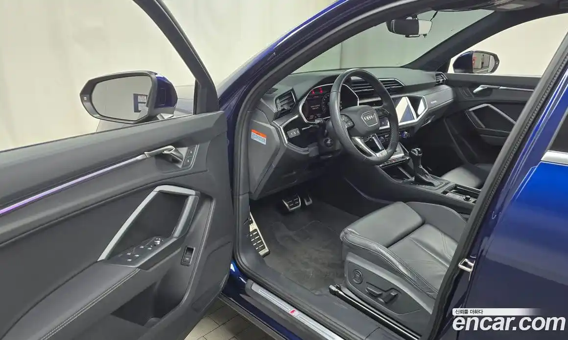 Audi Q3 2023 2.0 Автомат в Москве № 244498, фото 19