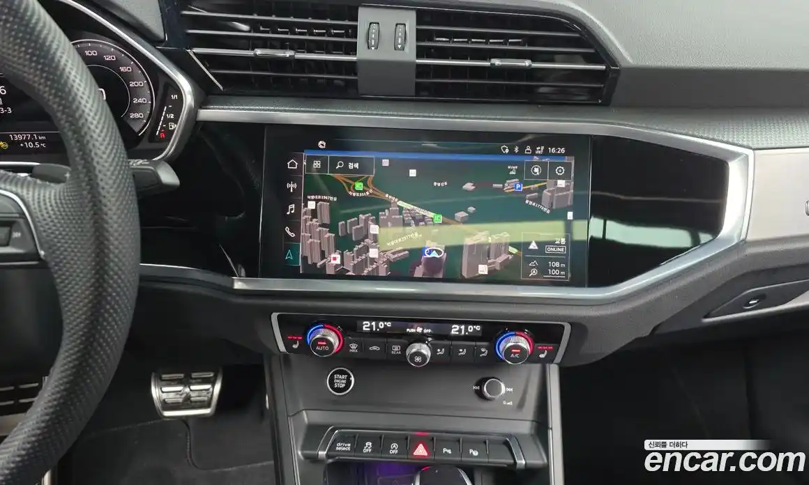 Audi Q3 2023 2.0 Автомат в Москве № 244498, фото 3