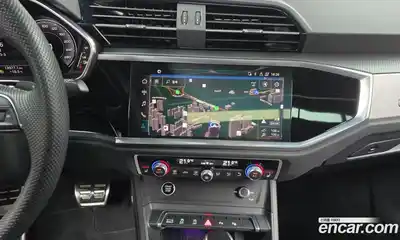 Audi Q3 2023 2.0 Автомат в Москве № 244498, миниатюра 3